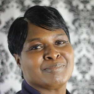 Meet your Posher, Cathy